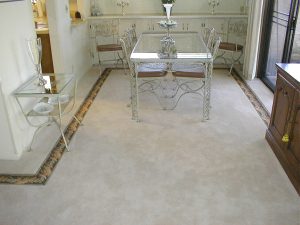 Fabric tapestry border